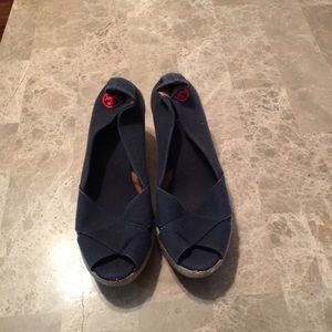 Sold on mer .Tory Burch Espadrilles 8