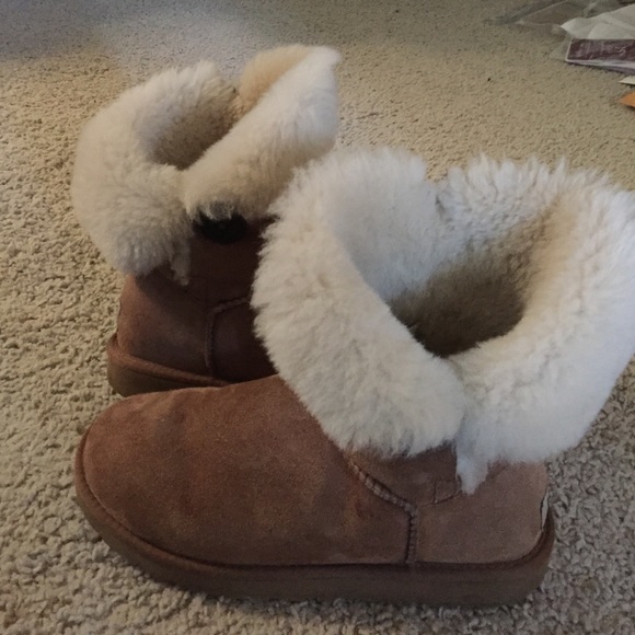UGG Shoes - Ugg 1-button Bailey boots, chestnut