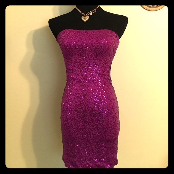 Perfect Purple Sequined Strapless Homecoming Dress - Picture 2 of 4