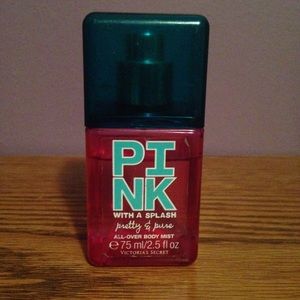 PINK body mist