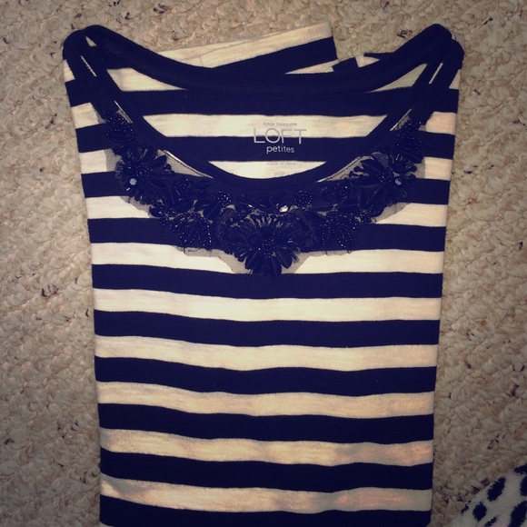 Ann Taylor Loft petites xs cream and black shirt