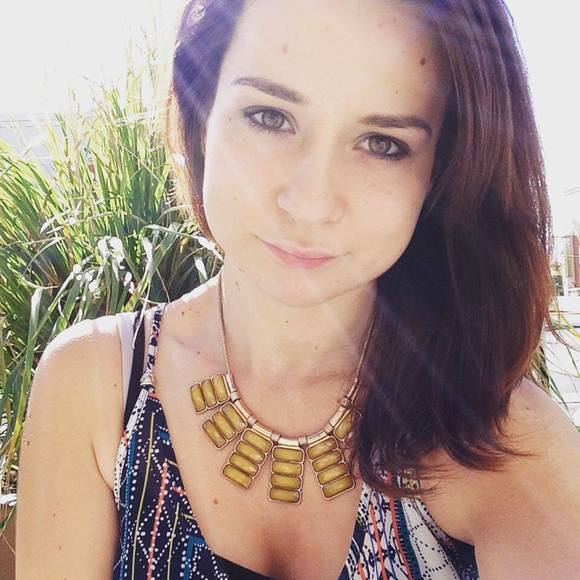 Meet your Posher, Liza