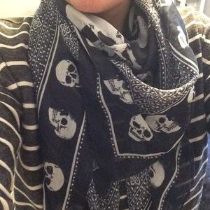 Navy and white skull scarf