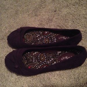 Purple flats NWOT