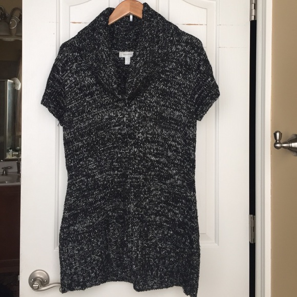 Short Sleeve Sweater Top