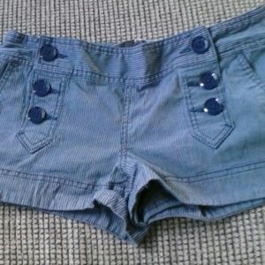 Express shorts