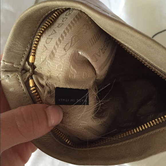 Prada wristlet loved! - Picture 3 of 4