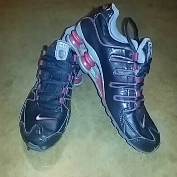 Boys Nike shox - Picture 1 of 3