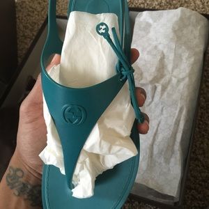 Authentic Gucci sandals size 38 fit 7 1/2 to 8