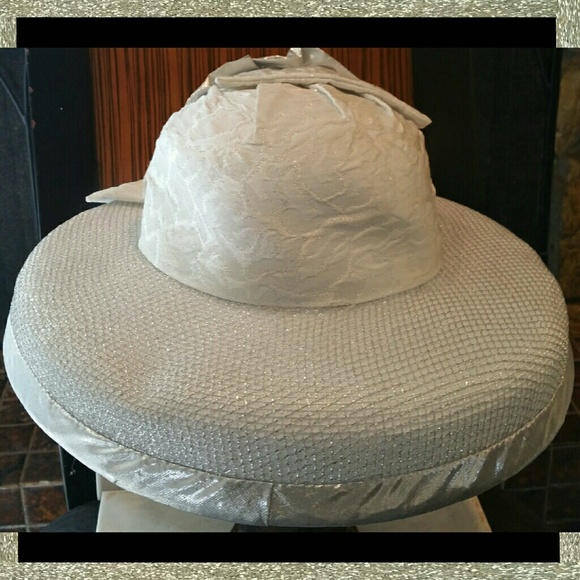 Hat, Whittall & Shon main image 2