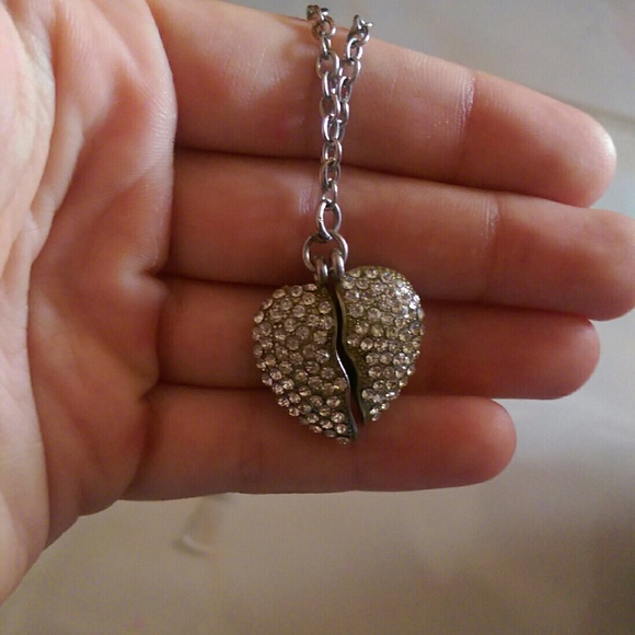 Heart shaped pendant with chain