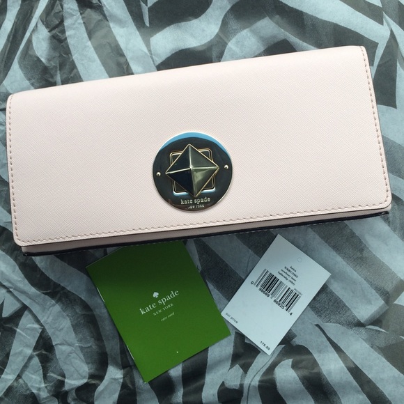 kate spade Handbags - Kate Spade Keira Clutch