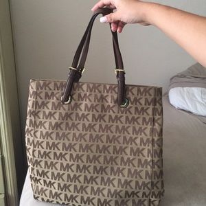Michael Kors tote bag !