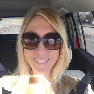 Meet your Posher, Keri