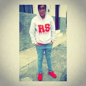 Meet your Posher, Isabel