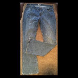 Old Navy The Flirt Jeans