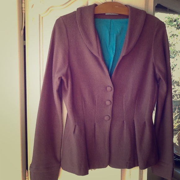 Jacket. Super cute. - Picture 1 of 4