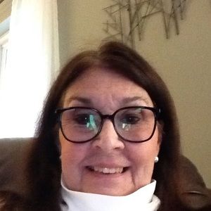 Meet your Posher, Sally