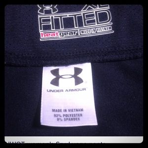 SOLD NWOT XL women's Under Armor pants full length