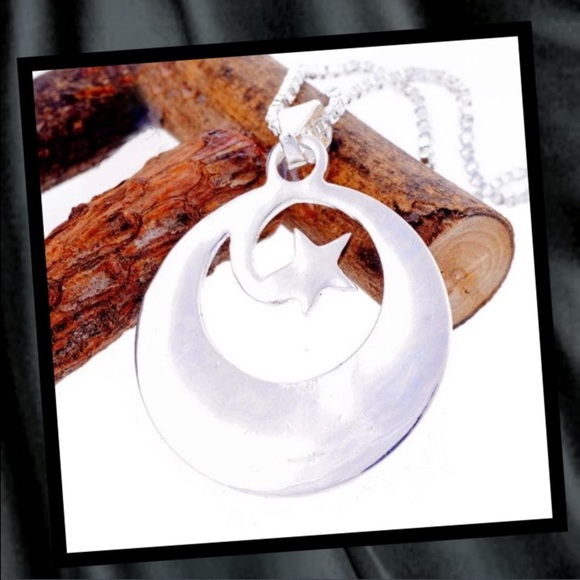 New Silver Inspirational Necklace - Picture 2 of 3