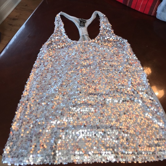 Wet Seal Tops - XL sequin tank top. Great for summer!!