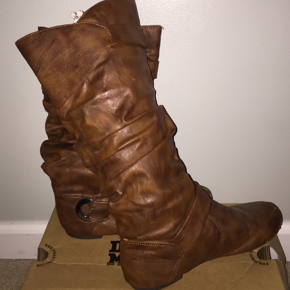 SOLD - Picture 2 of 2