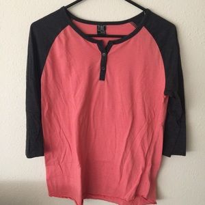 ‼️SOLD‼️Zine baseball tee shirt!