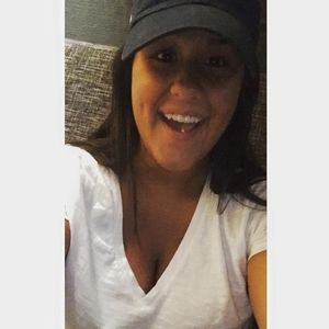 Meet your Posher, Elisa