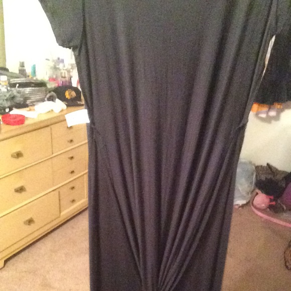 Tops - High low shirt