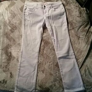 All white Jeans