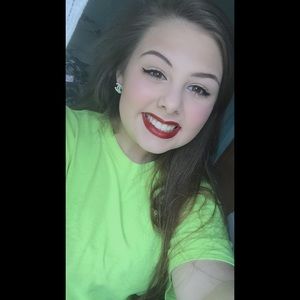 Meet your Posher, Summer