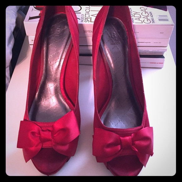 Red Satin Platform Pumps size 10