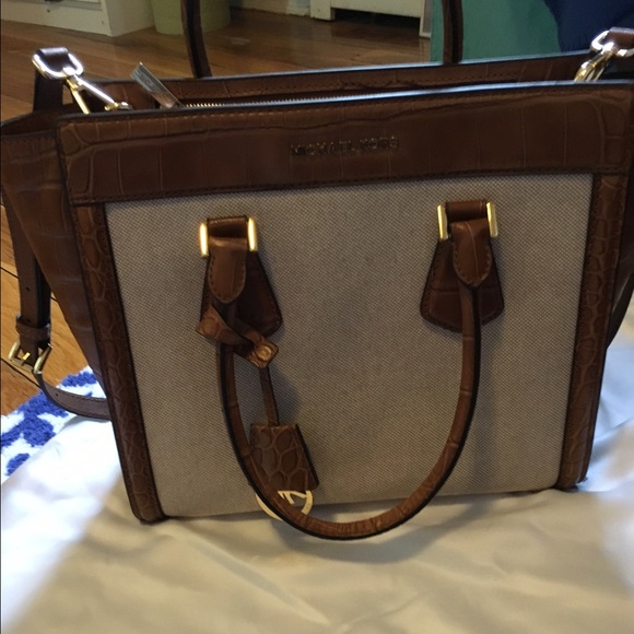 Michael kors jetset large tote NWT