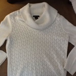 New York and co. Sweater