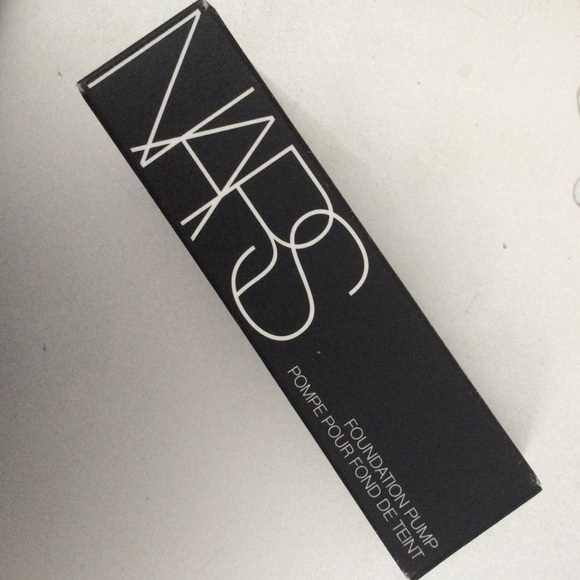 NARS foundation pump