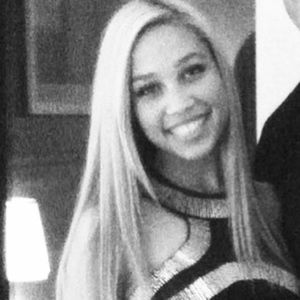 Meet your Posher, Angelica