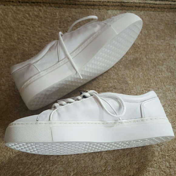 39% off Zara Shoes - Zara White Leather Sneakers from Anna ...