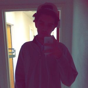 Meet your Posher, Aaron