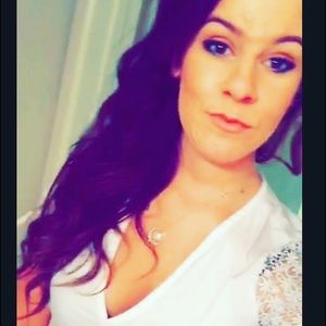 Meet your Posher, Aly