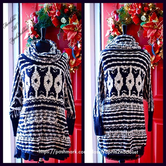 ❌SOLD FREE PEOPLE TUNIC Poncho Mini Sweater - Picture 3 of 4