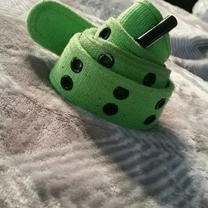 Green small canvas belt