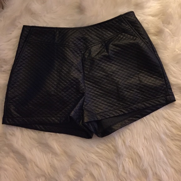 Leather look shorts