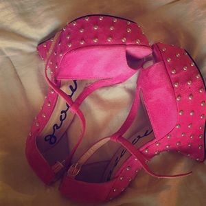 Pink platform cutout wedges