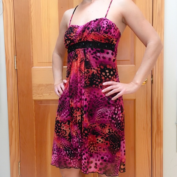 Dresses & Skirts - Cruise?  Gorgeous dress, sz medium M.