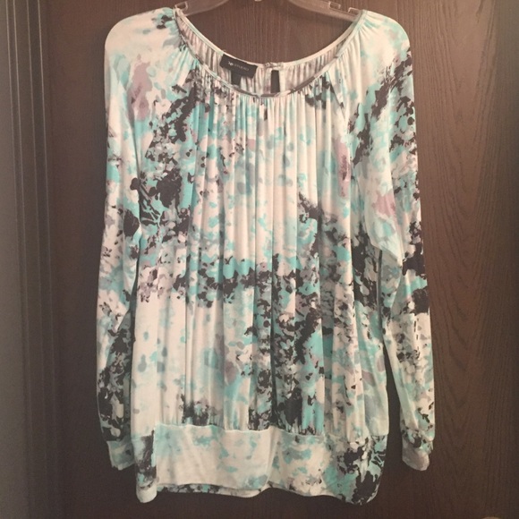 AB Studio Tops - AN Studio long sleeve shirt