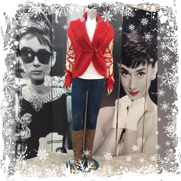 American Eagle Outfitters Sweaters - American Eagle Sweater