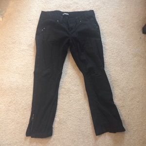 Black crop pant