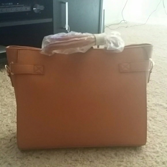 Bag - Picture 2 of 3