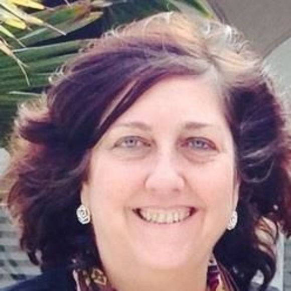 Meet your Posher, Aristea - Picture 1 of 1