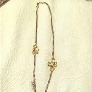 Loft necklace with additional earrings